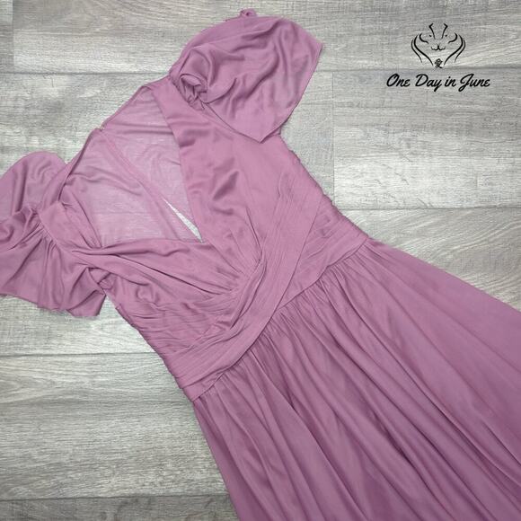 David's Bridal Long Mesh Sleeve Mini Dress Size 6 - Picture 3 of 6